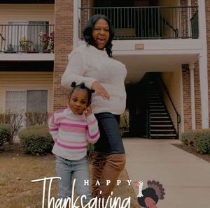 Meet your Posher, Joyce